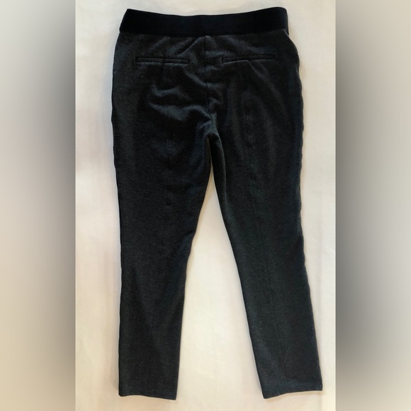 WHBM Ponte Charcoal Gray Comfort Side-Zip Ankle Pants (6) - Picture 5 of 15